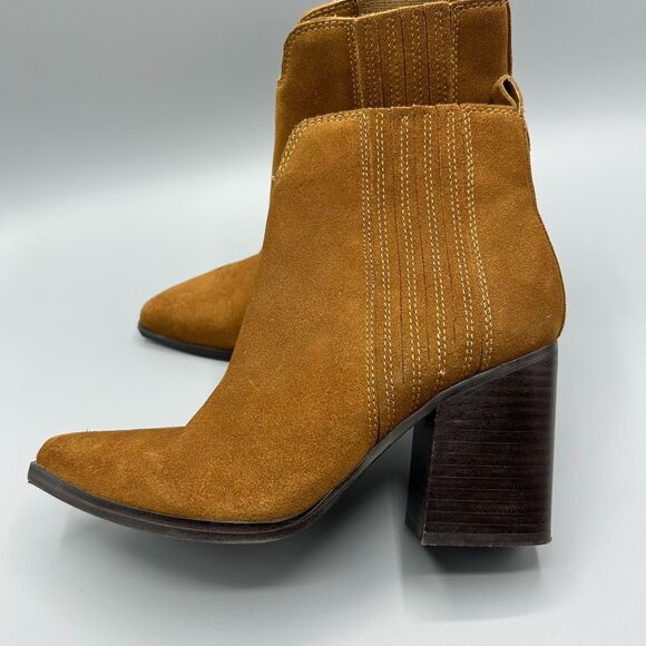 Marc Fisher Boot Maree Brown Suede Leather Ankle Heeled Bootie Western Size 7 M - Picture 3 of 10